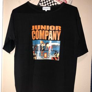 junior company graphic tee